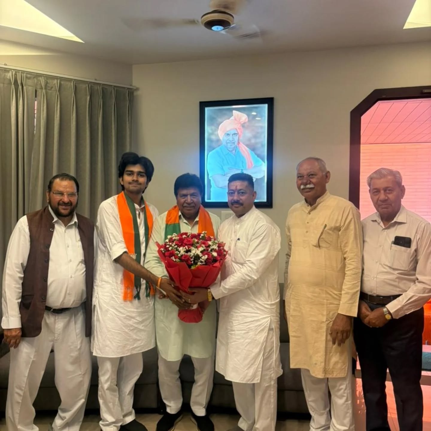 आप सभी का स्नेह और आशीर्वाद मेरे लिए सबसे बड़ी ताकत है 🙏 मैं, पार्थ गु