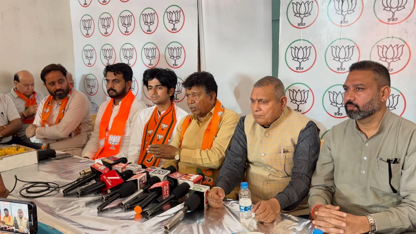 भारतीय जनता पार्टी की शानदार जीत पर वार्ड नंबर 6 में खुशी और उत्साह का